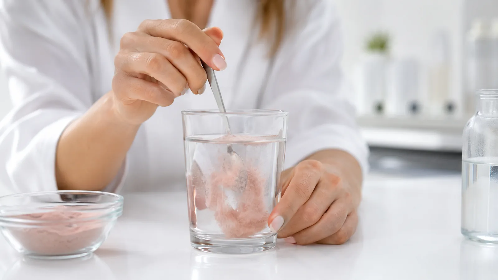 Collagène à boire hydrolysé, complément anti-âge pour l'hydratation et l'élasticité de la peau